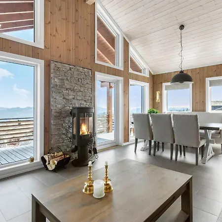 3 Bedroom Amazing In بيت للعطل *
